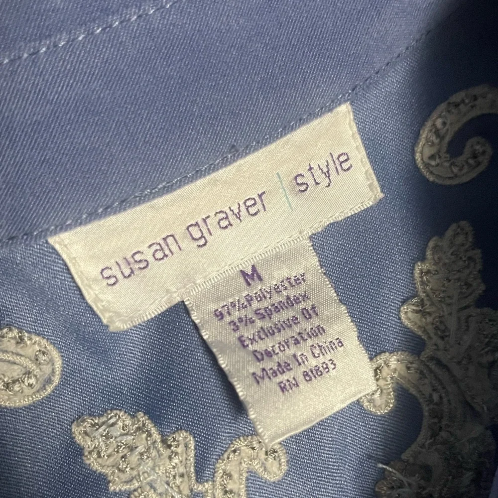 Susan Graver Size Medium Button Down - Picture 5 of 7